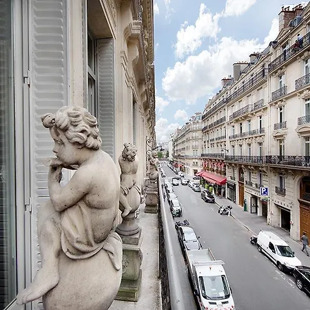 Luxury Appart Champs-elysees * Parigi