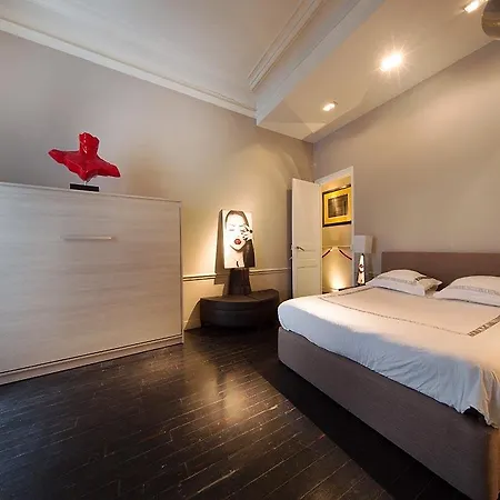 Luxury Appart Champs-elysees Parigi