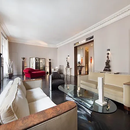 Luxury Appart Champs-elysees * Parigi